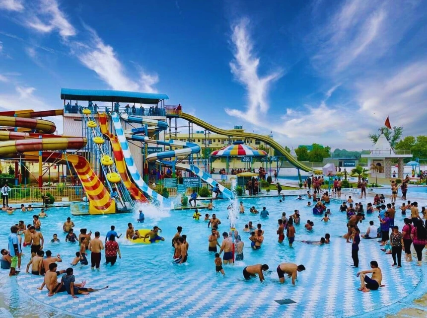 Golden Water Park